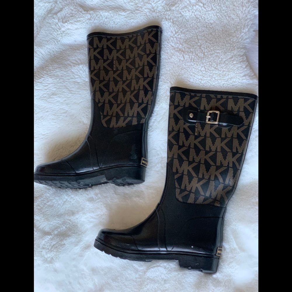 Michael Kors  tall rain boots